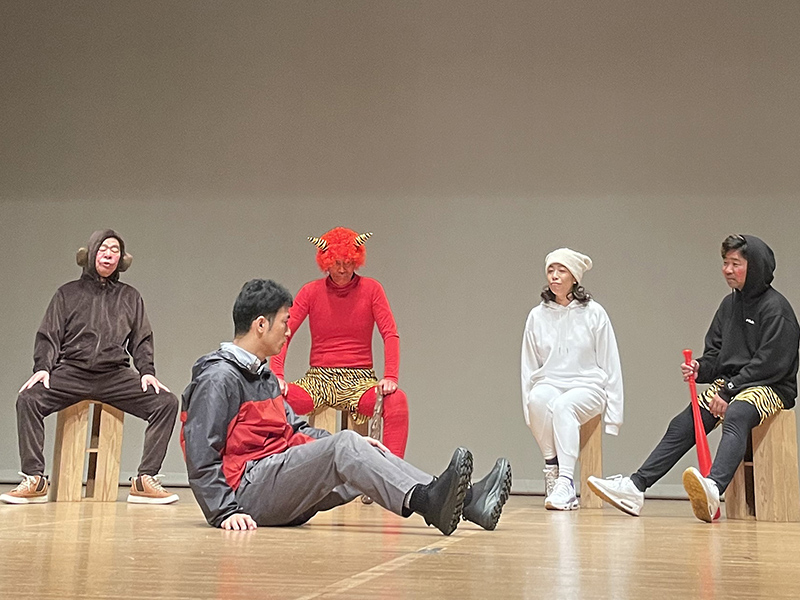センター・九州　決起集会で「演劇」再開 「『助けて』と言える仲間・場所」テーマに